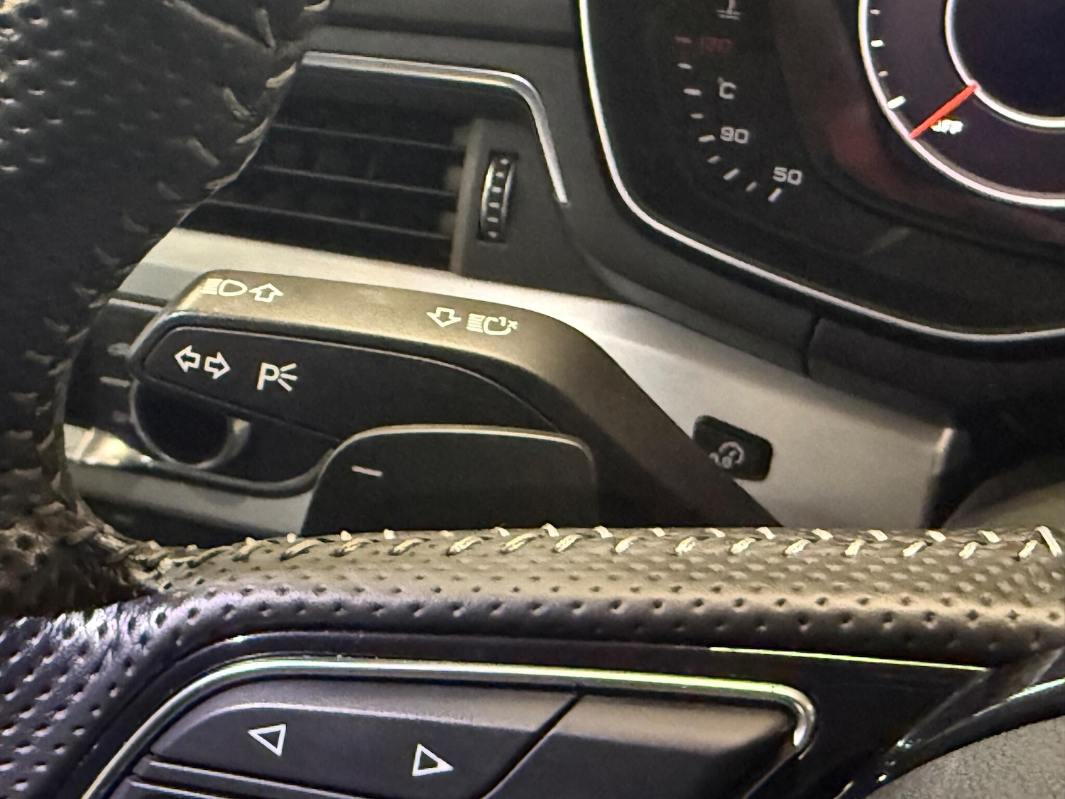 Used Audi A4 2016 for sale - 76832139: Photo 17