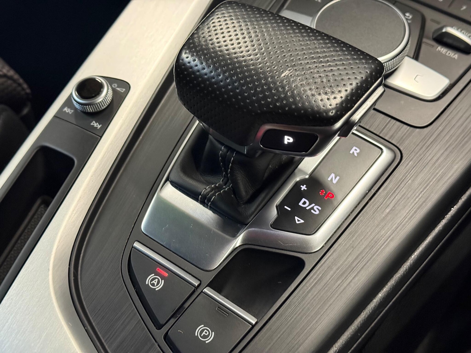 Used Audi A4 2016 for sale - 76832139: Photo 30