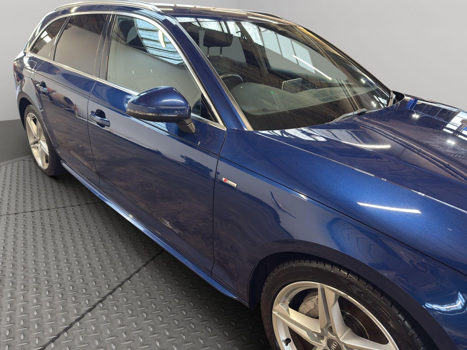 Used Audi A4 2016 for sale - 76832139: Photo 44