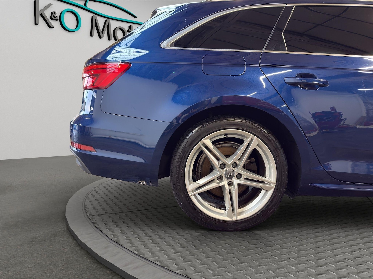 Used Audi A4 2016 for sale - 76832139: Photo 50