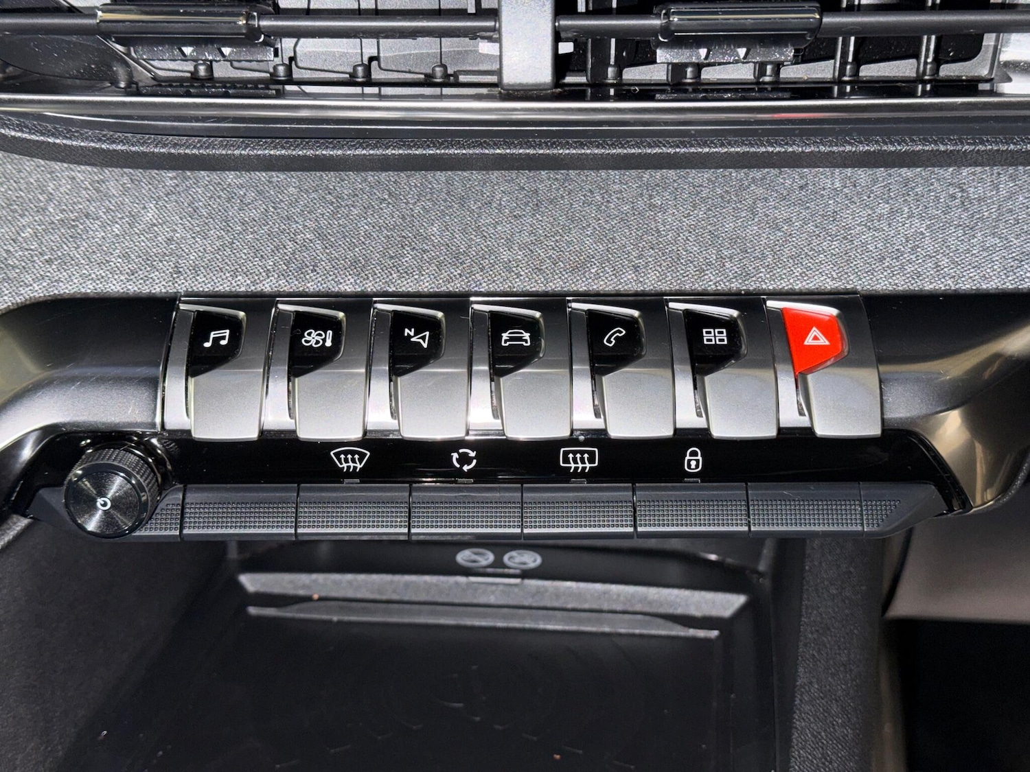 Used Peugeot 5008 2019 for sale - 76701037: Photo 35