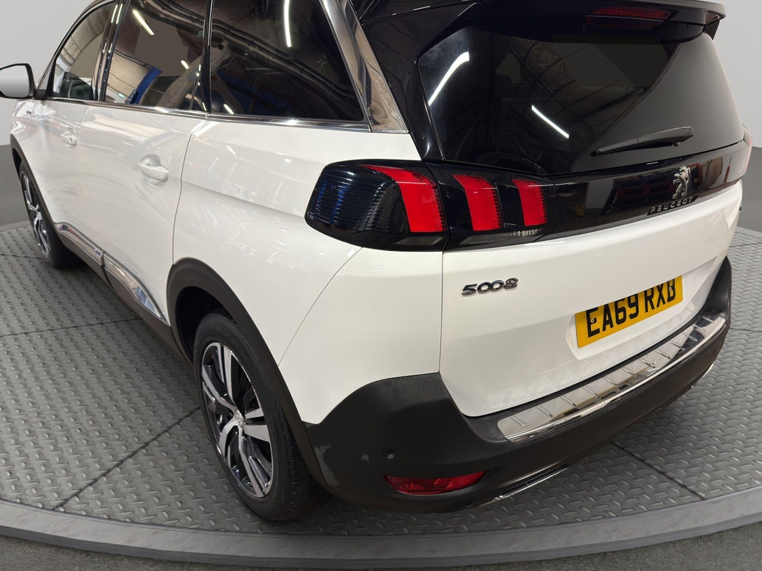 Used Peugeot 5008 2019 for sale - 76701037: Photo 42