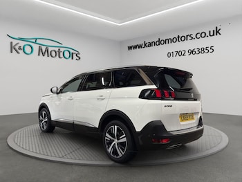 Used Peugeot 5008 2019 for sale - 76701037: Photo