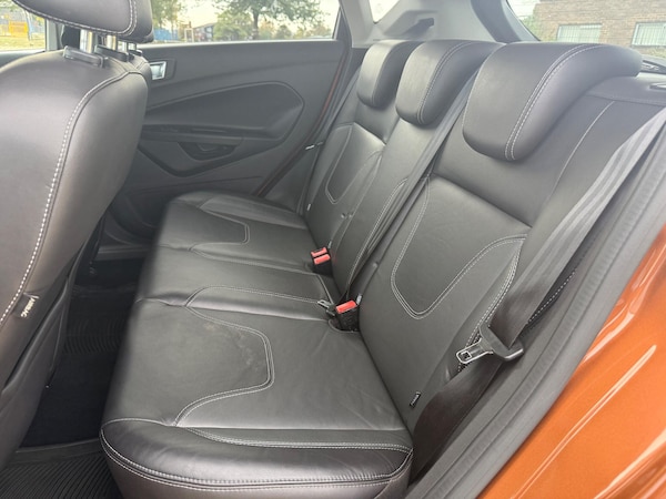 Used Ford Fiesta 2015 for sale - 76151926: Photo 16