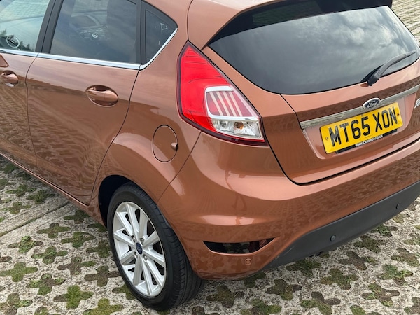 Used Ford Fiesta 2015 for sale - 76151926: Photo 44