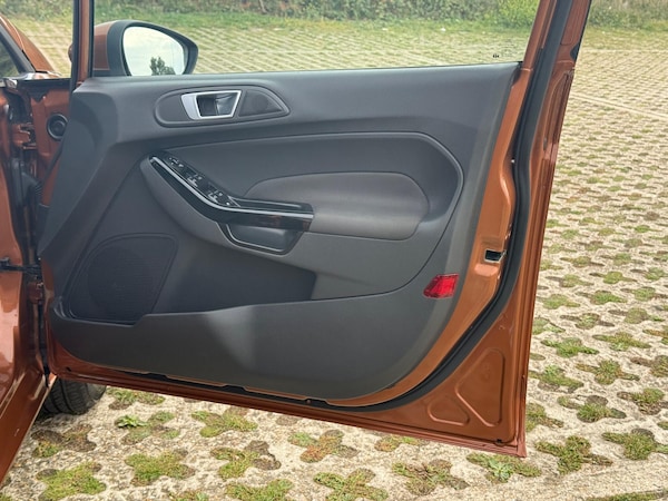 Used Ford Fiesta 2015 for sale - 76151926: Photo 47