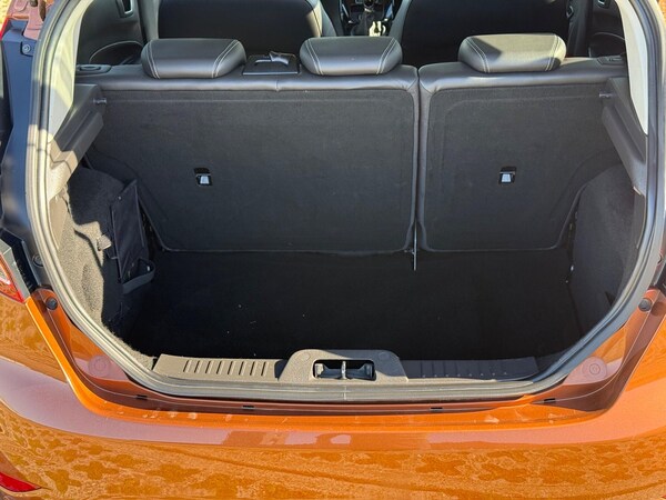 Used Ford Fiesta 2015 for sale - 76151926: Photo 59