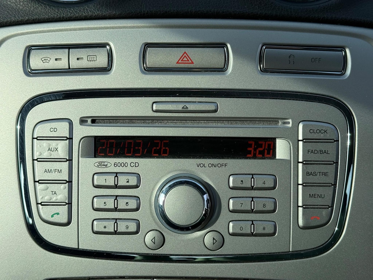 Used Ford Mondeo 2010 for sale - 78034902: Photo 30