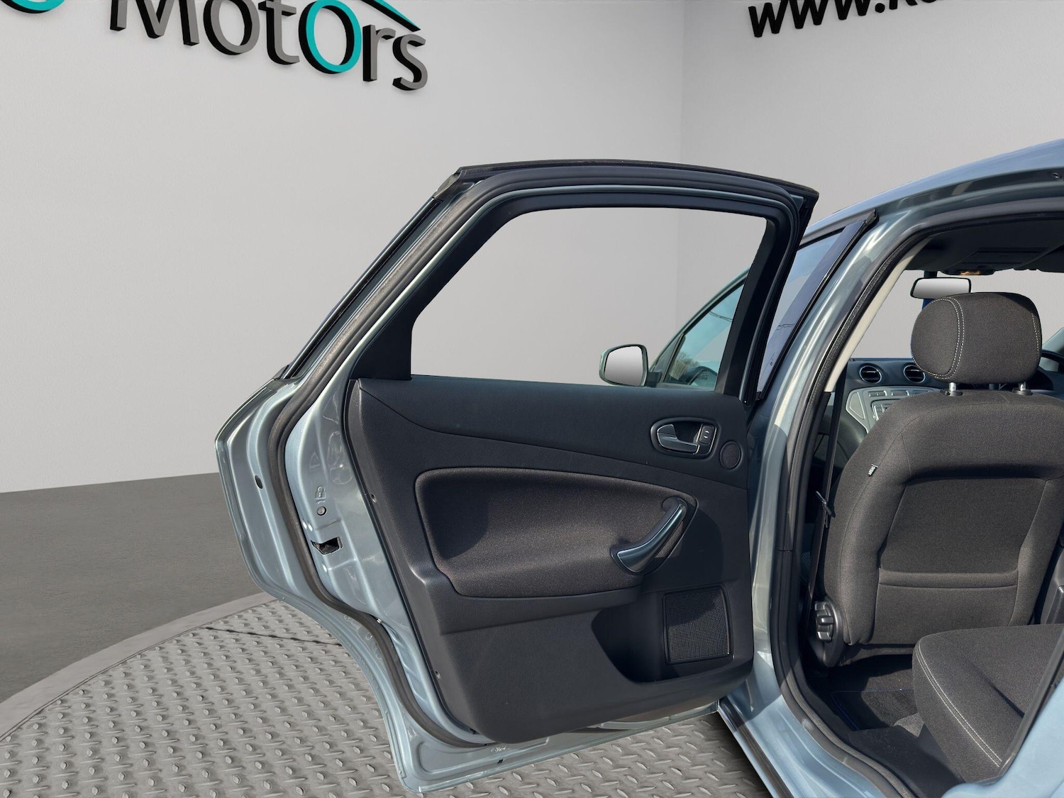 Used Ford Mondeo 2010 for sale - 78034902: Photo 39