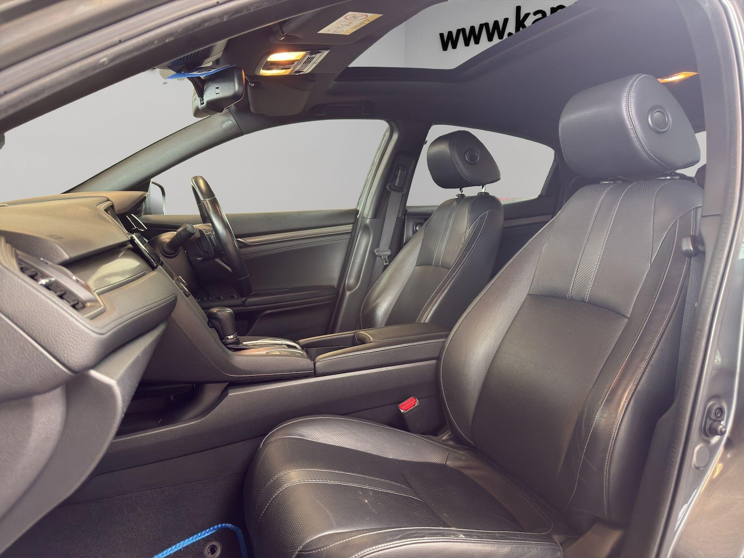 Used Honda Civic 2019 for sale - 78116469: Photo 11