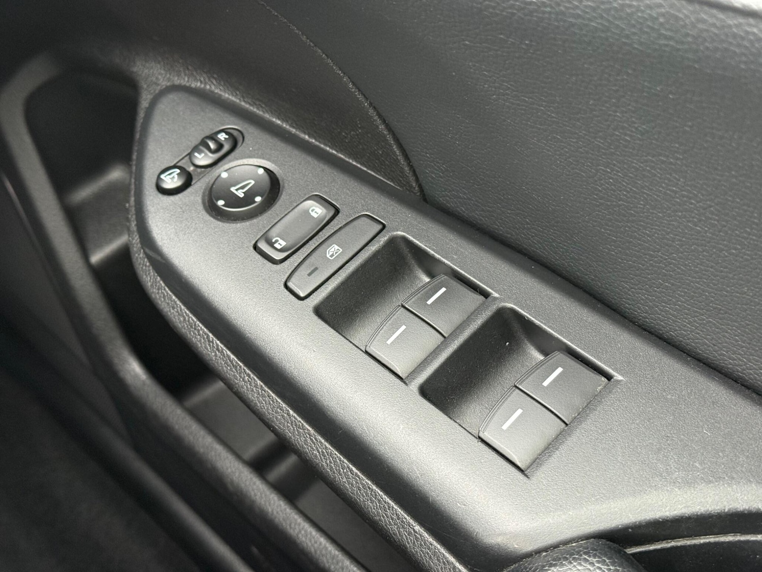 Used Honda Civic 2019 for sale - 78116469: Photo 31