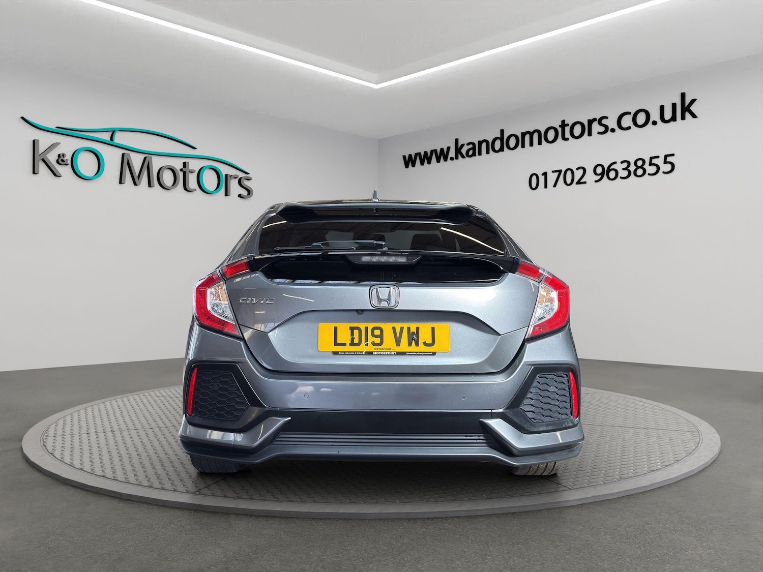 Used Honda Civic 2019 for sale - 78116469: Photo 5