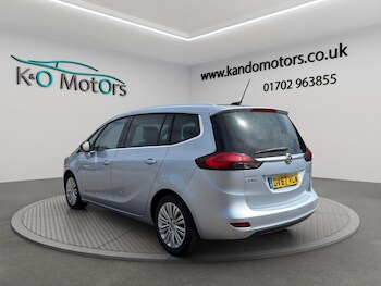 Used Vauxhall Zafira Tourer 2017 for sale - 78388198: Photo