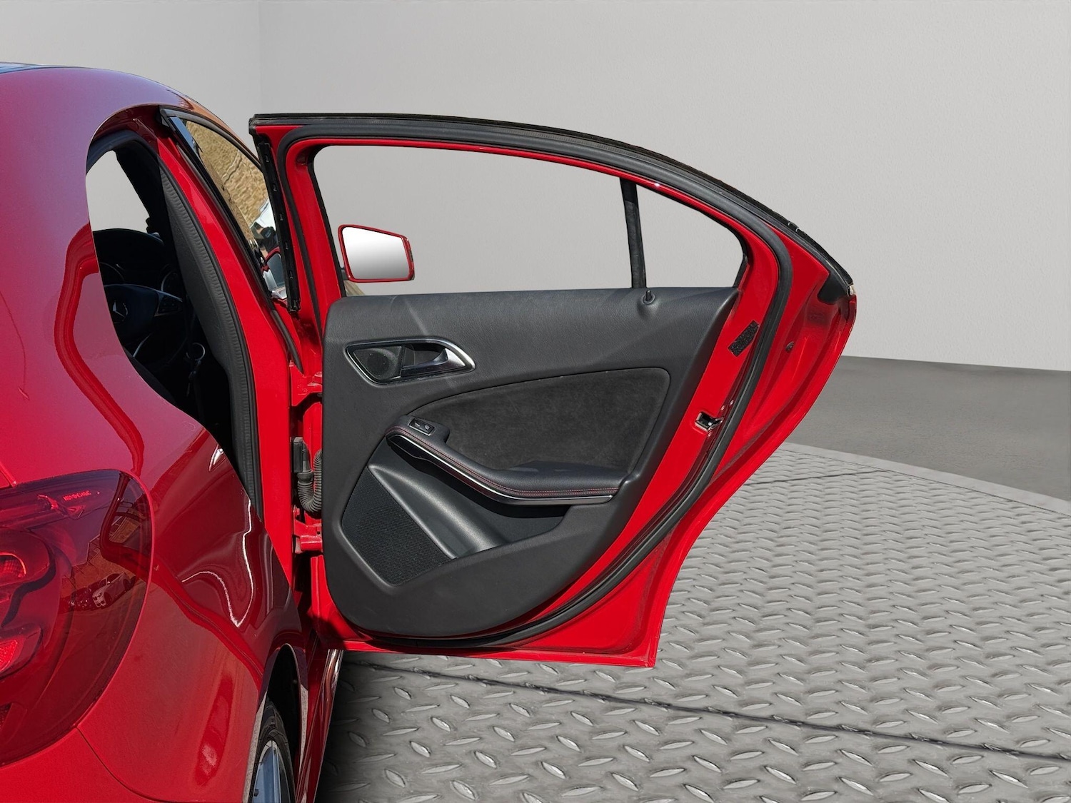 Used Mercedes-Benz A-Class 2017 for sale - 77783424: Photo 44