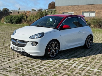 Vauxhall - Adam