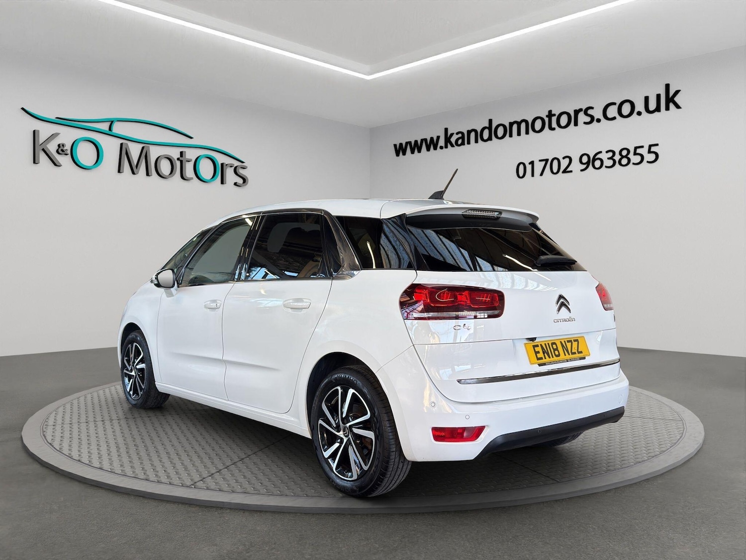 Used Citroen C4 Picasso 2018 for sale - 77115900: Photo 4