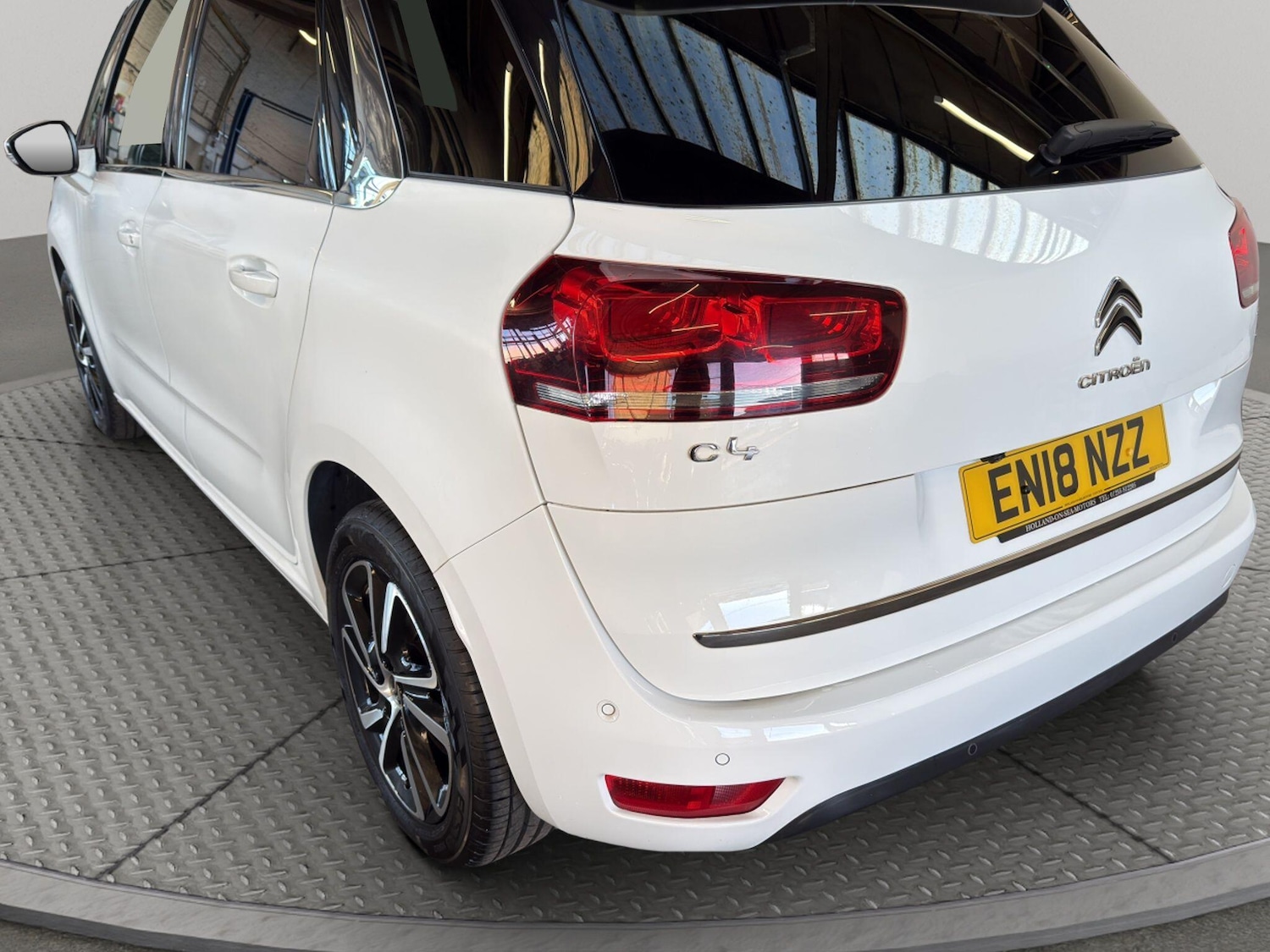 Used Citroen C4 Picasso 2018 for sale - 77115900: Photo 49