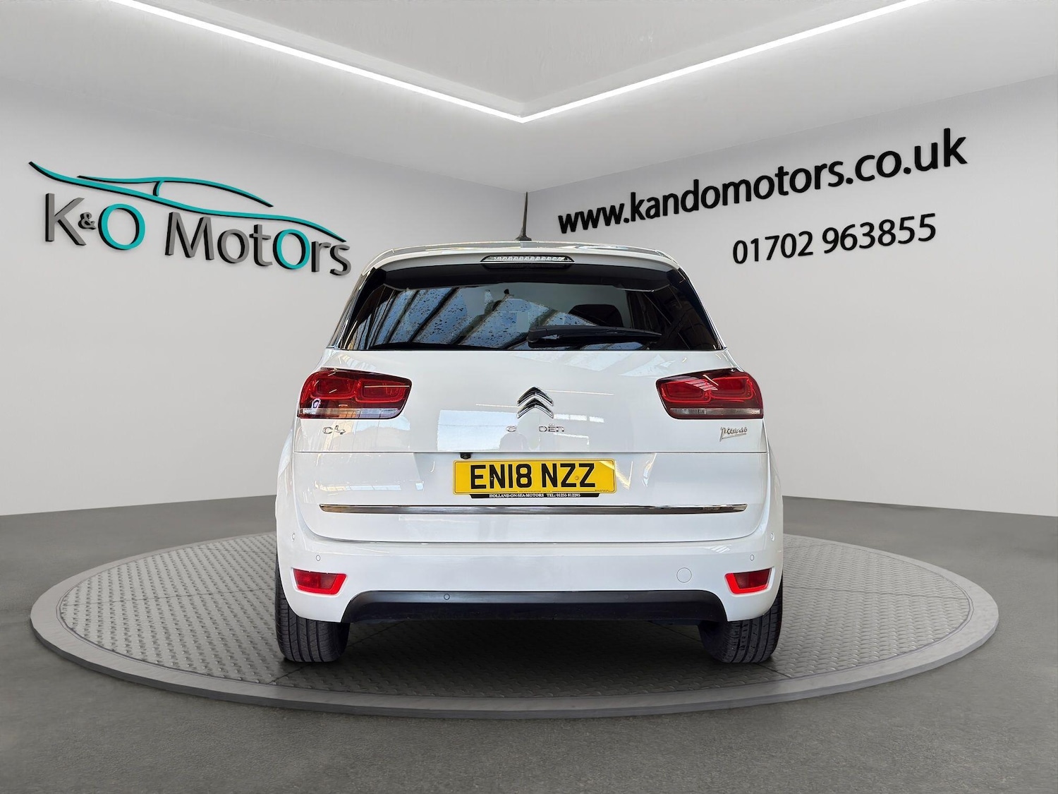 Used Citroen C4 Picasso 2018 for sale - 77115900: Photo 5