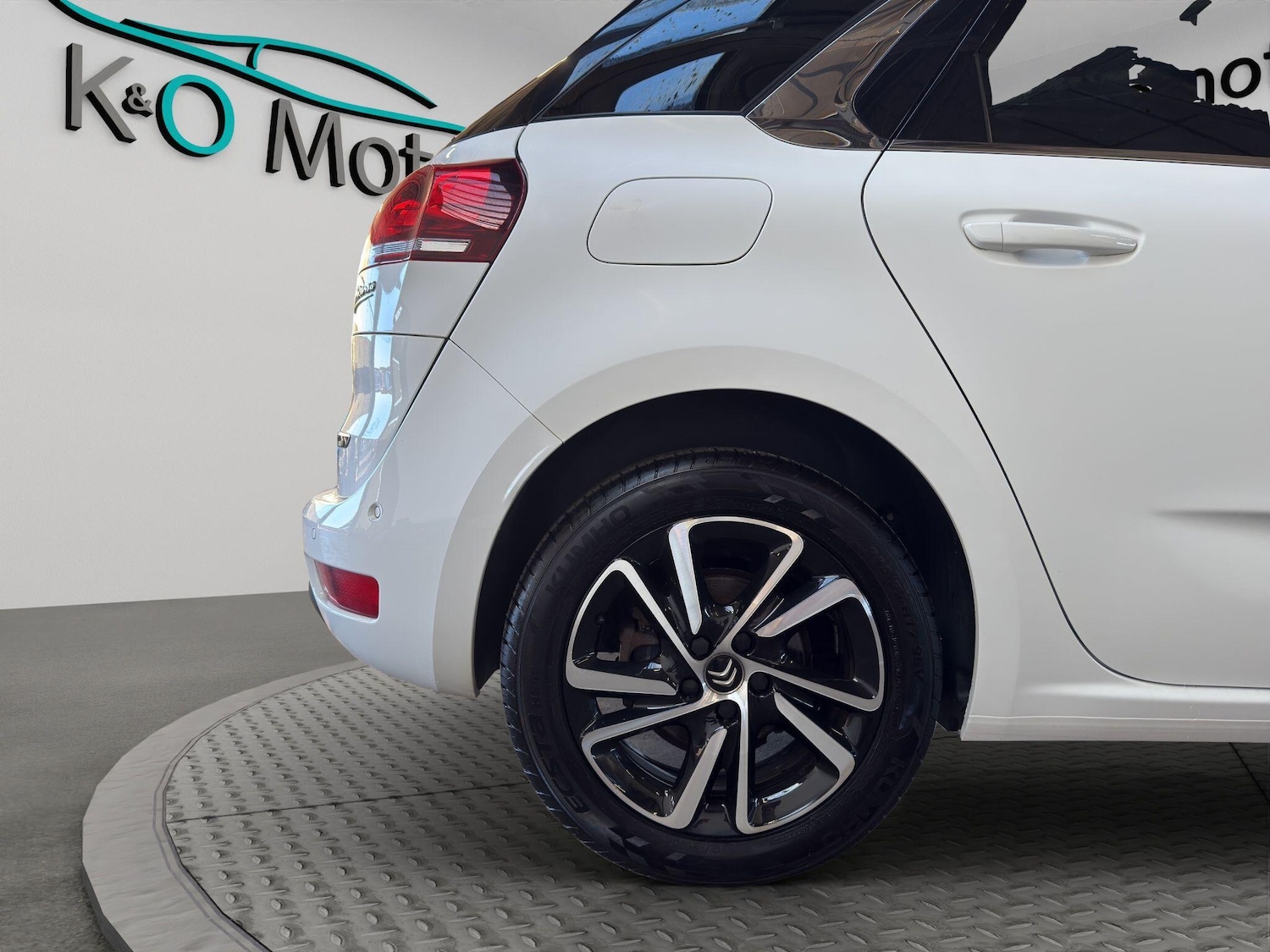 Used Citroen C4 Picasso 2018 for sale - 77115900: Photo 60