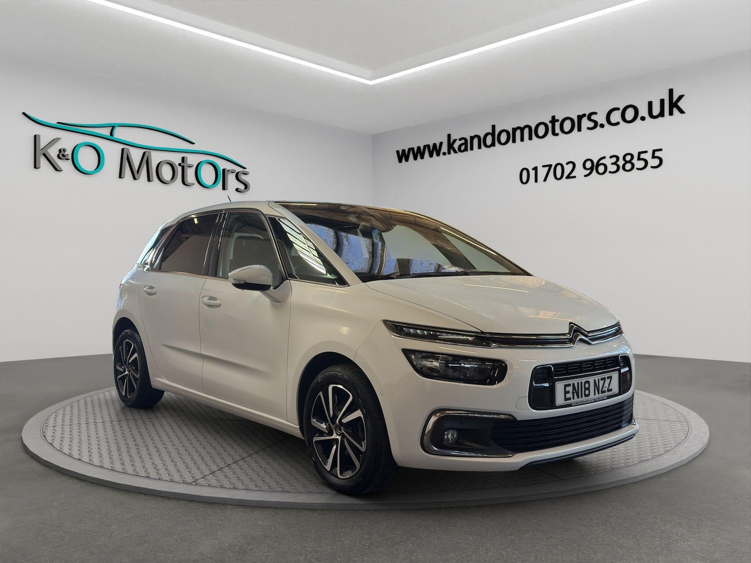Used Citroen C4 Picasso 2018 for sale - 77115900: Photo 8