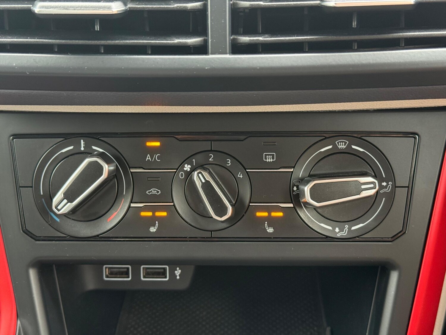 Vehicle 33