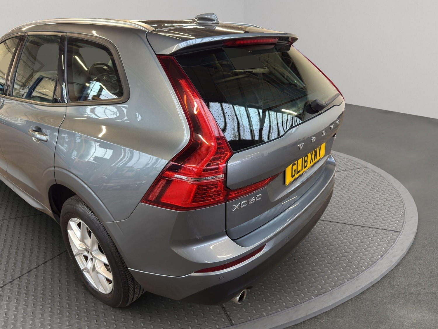 Used Volvo XC60 2018 for sale - 76701400: Photo 43