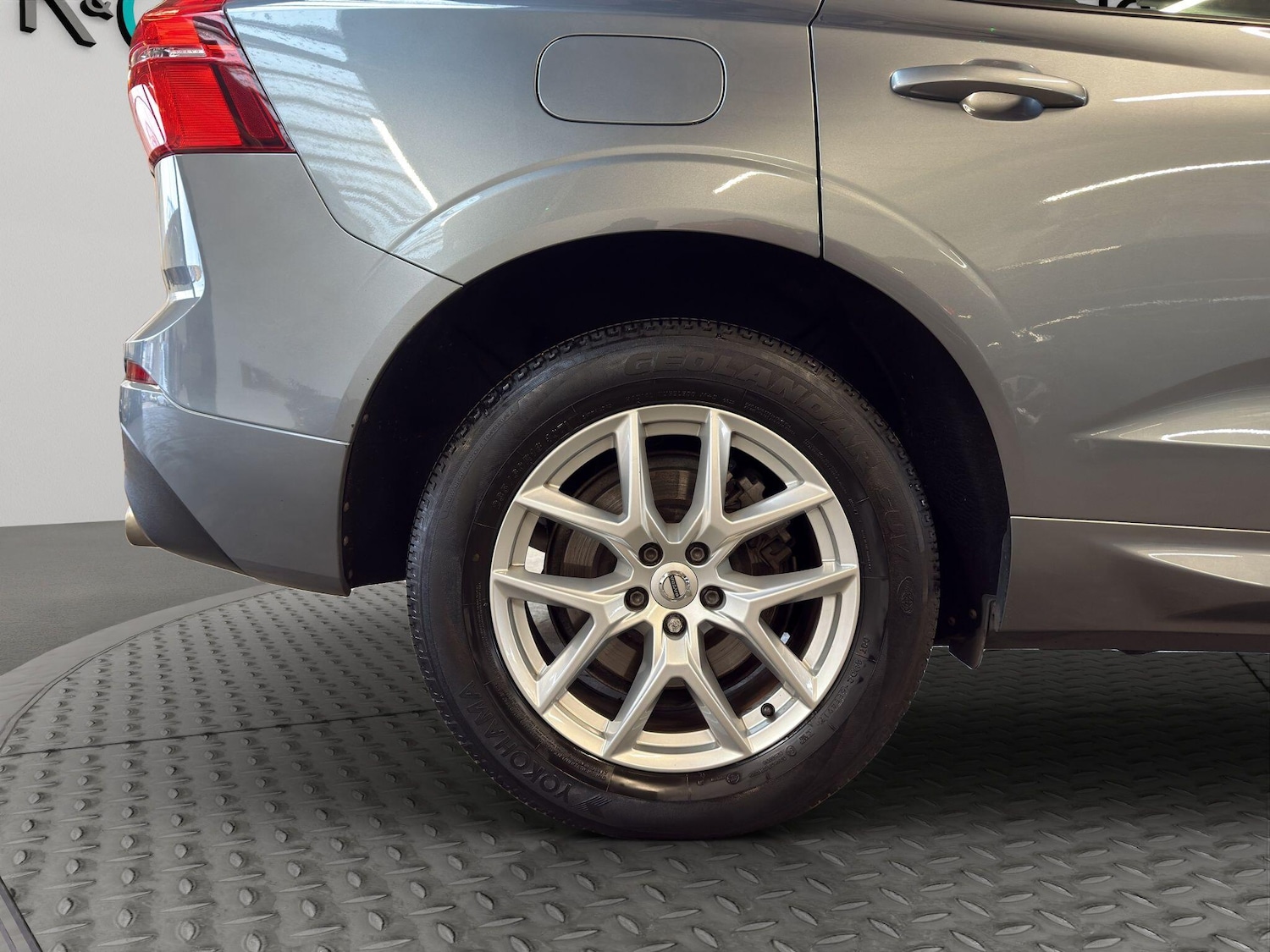 Used Volvo XC60 2018 for sale - 76701400: Photo 54