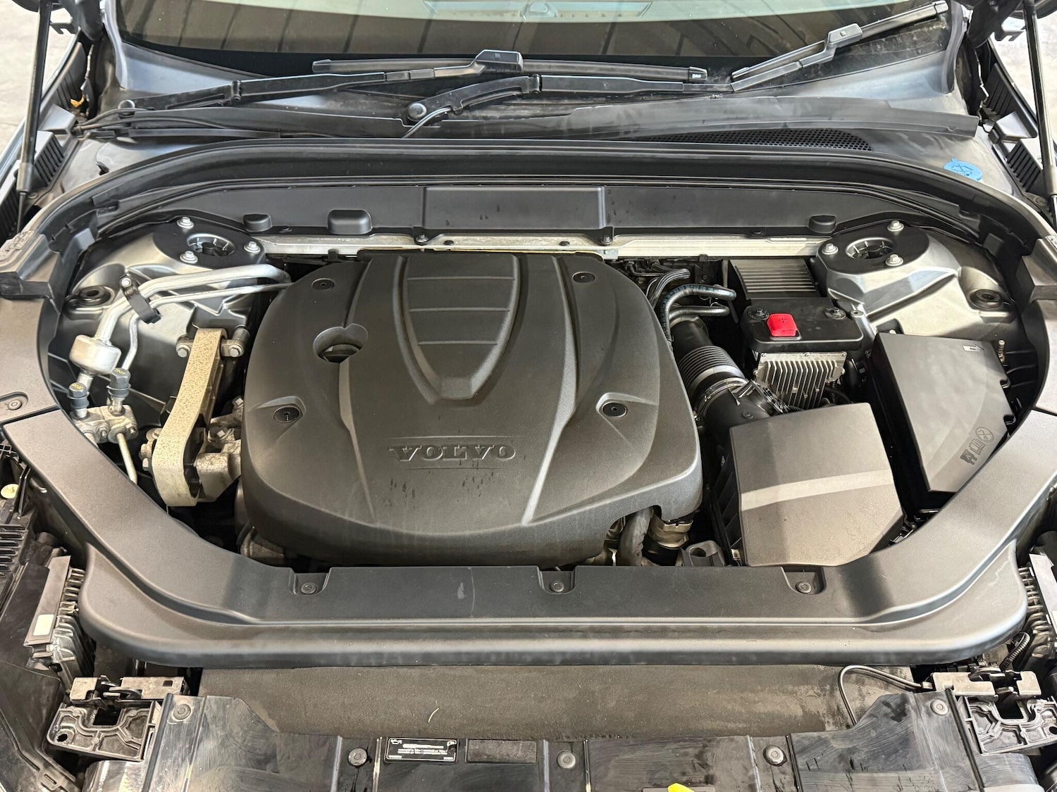 Used Volvo XC60 2018 for sale - 76701400: Photo 57