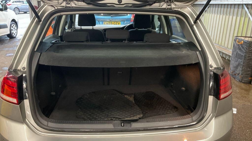 Used Volkswagen Golf 2019 for sale - 77120519: Photo 16