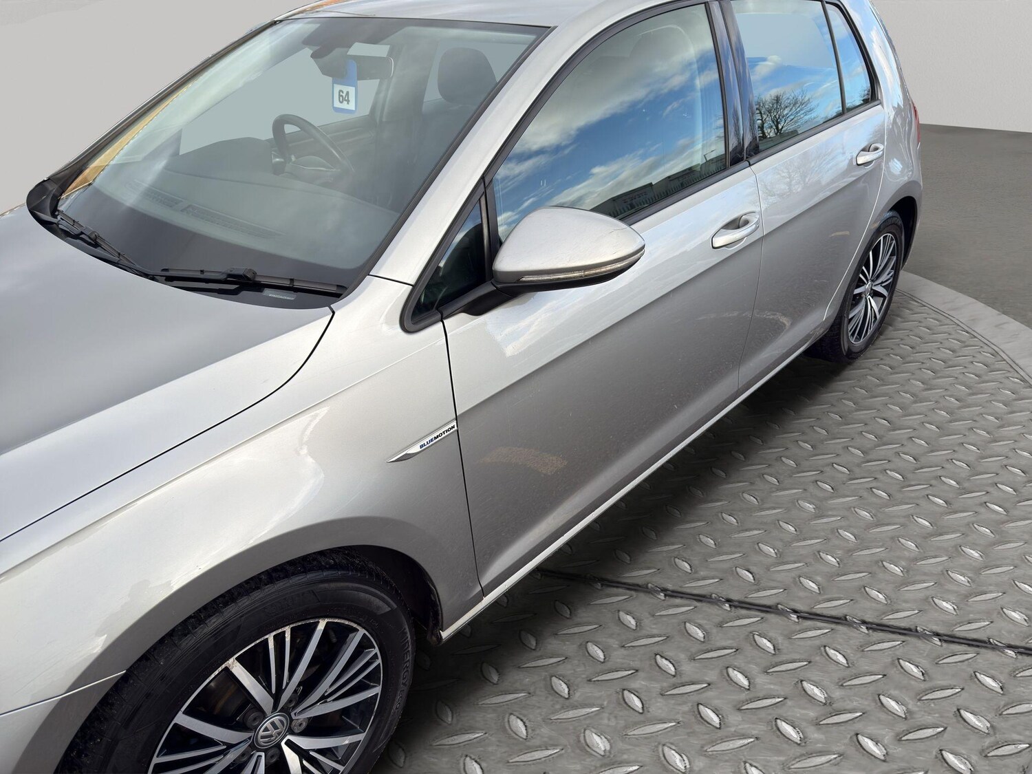 Used Volkswagen Golf 2019 for sale - 77120519: Photo 41