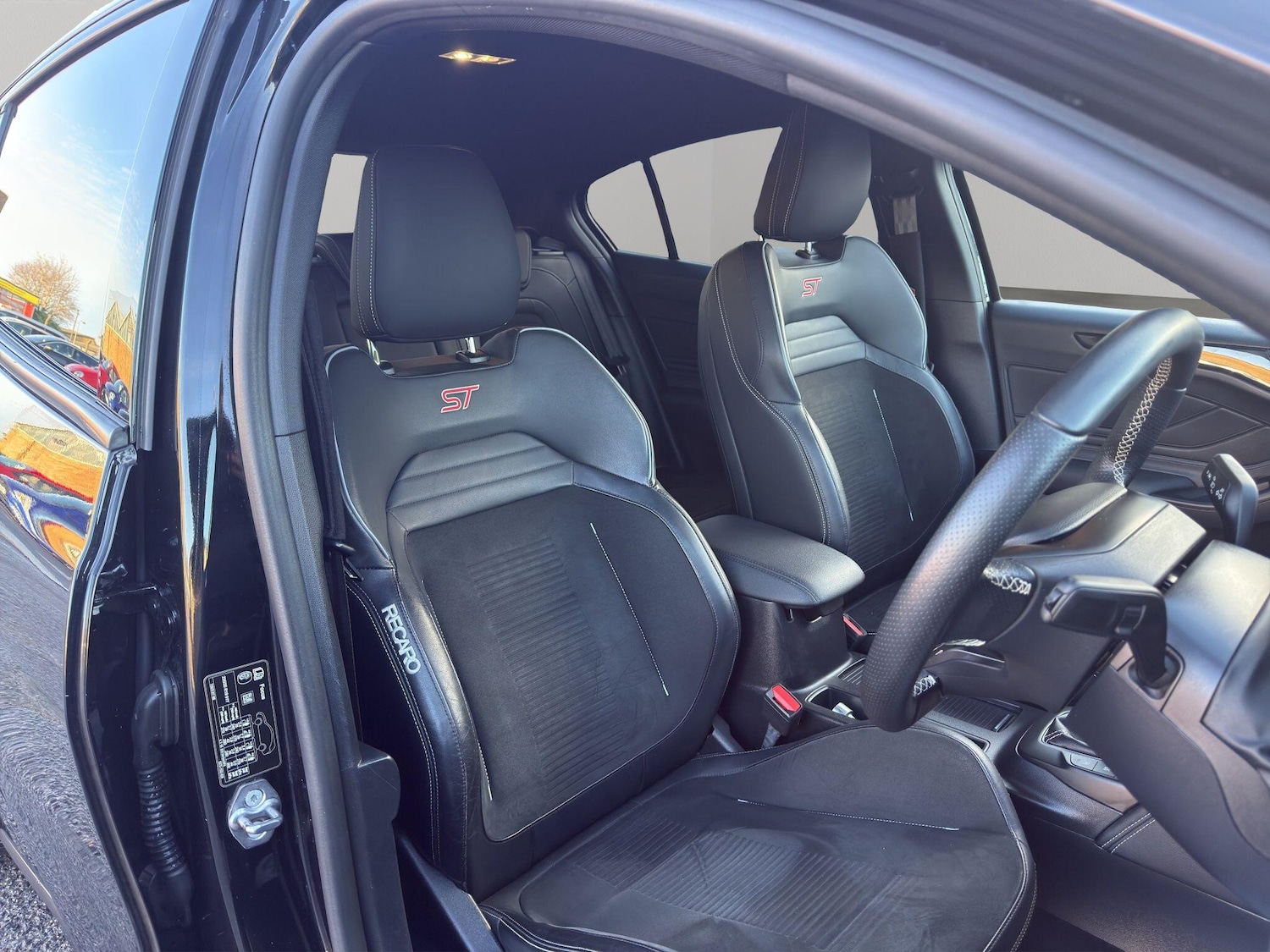 Used Ford Focus 2021 for sale - 77115915: Photo 12