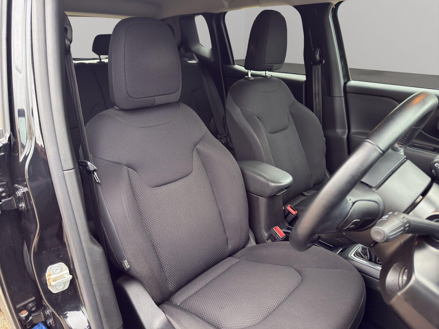 Used Jeep Renegade 2021 for sale - 77705235: Photo 12