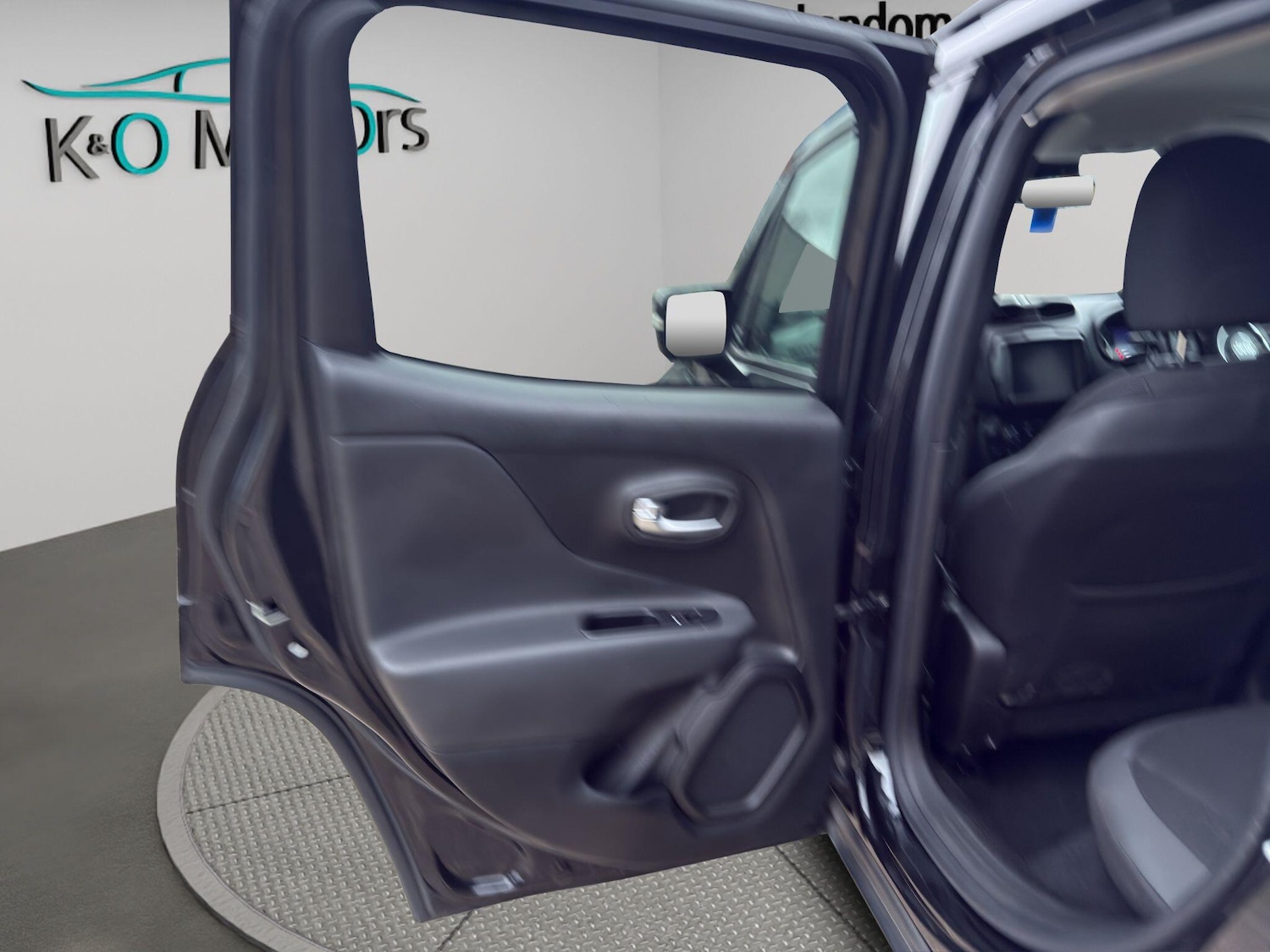 Used Jeep Renegade 2021 for sale - 77705235: Photo 42