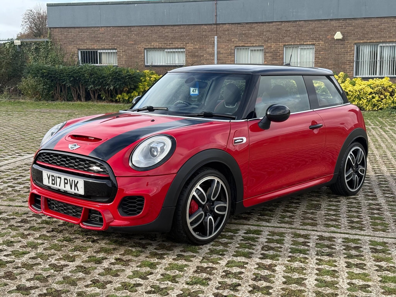 Used MINI Hatch for sale - 76348792: Photo 1
