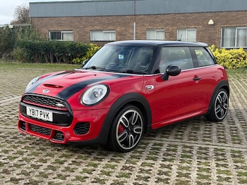Used MINI Hatch 2017 for sale - 76348792: Photo