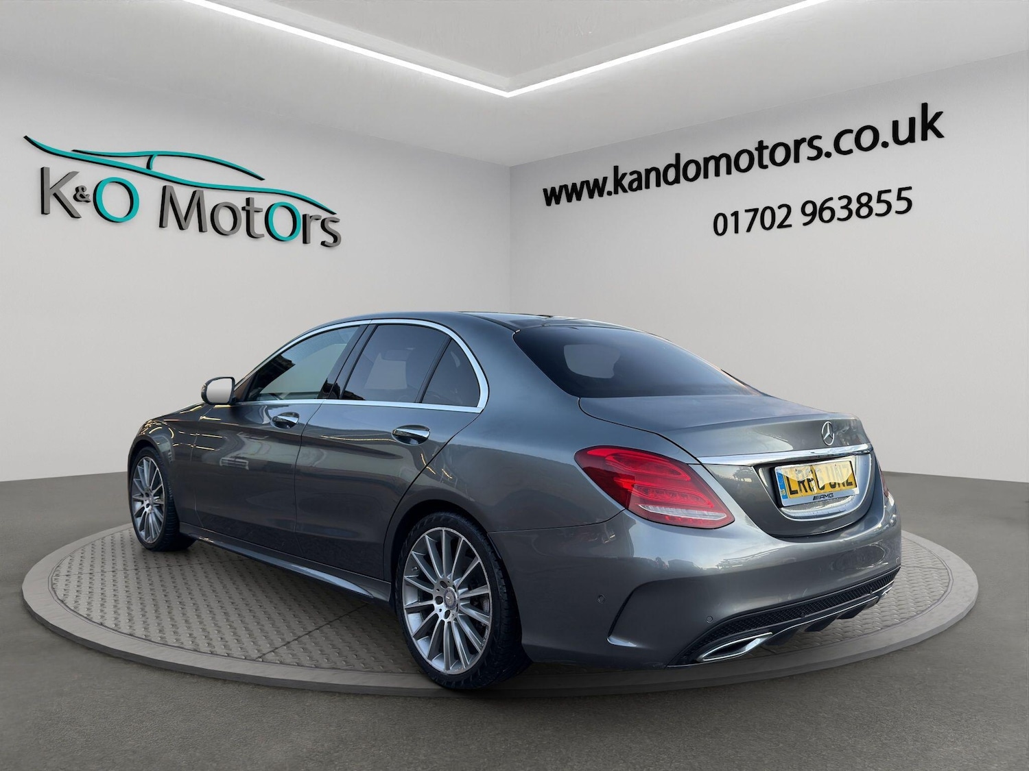 Used Mercedes-Benz C Class 2017 for sale - 76825011: Photo 4