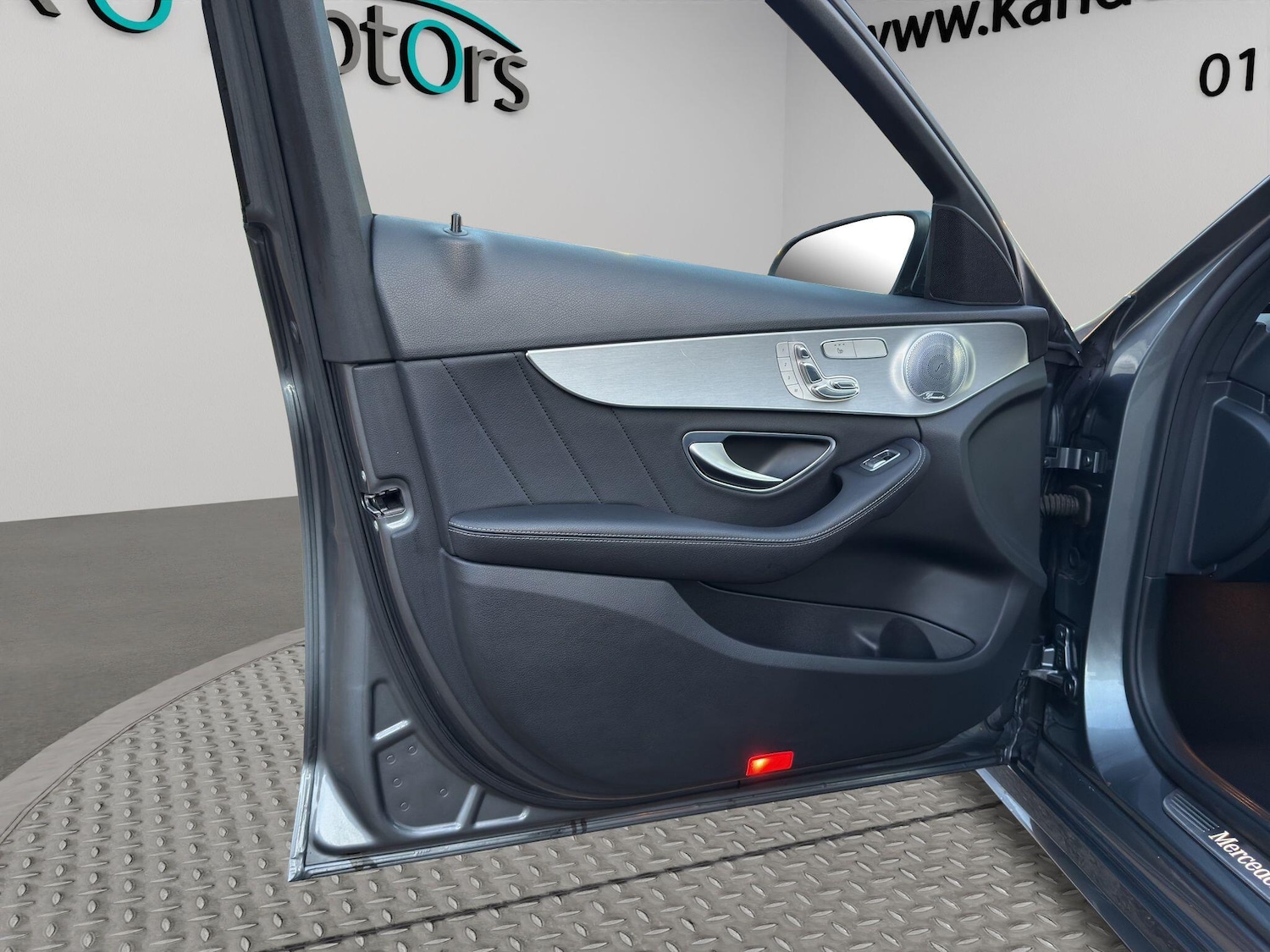 Used Mercedes-Benz C Class 2017 for sale - 76825011: Photo 48