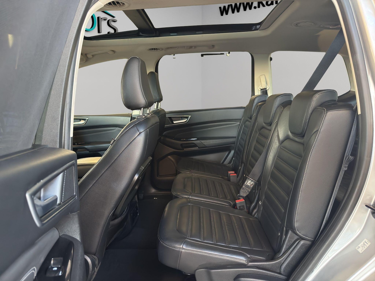 Used Ford Galaxy 2017 for sale - 77021251: Photo 18