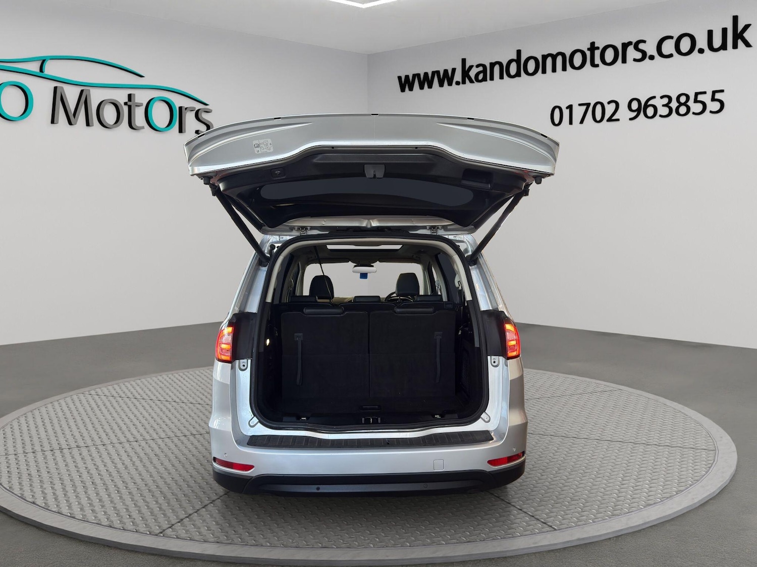 Used Ford Galaxy 2017 for sale - 77021251: Photo 56