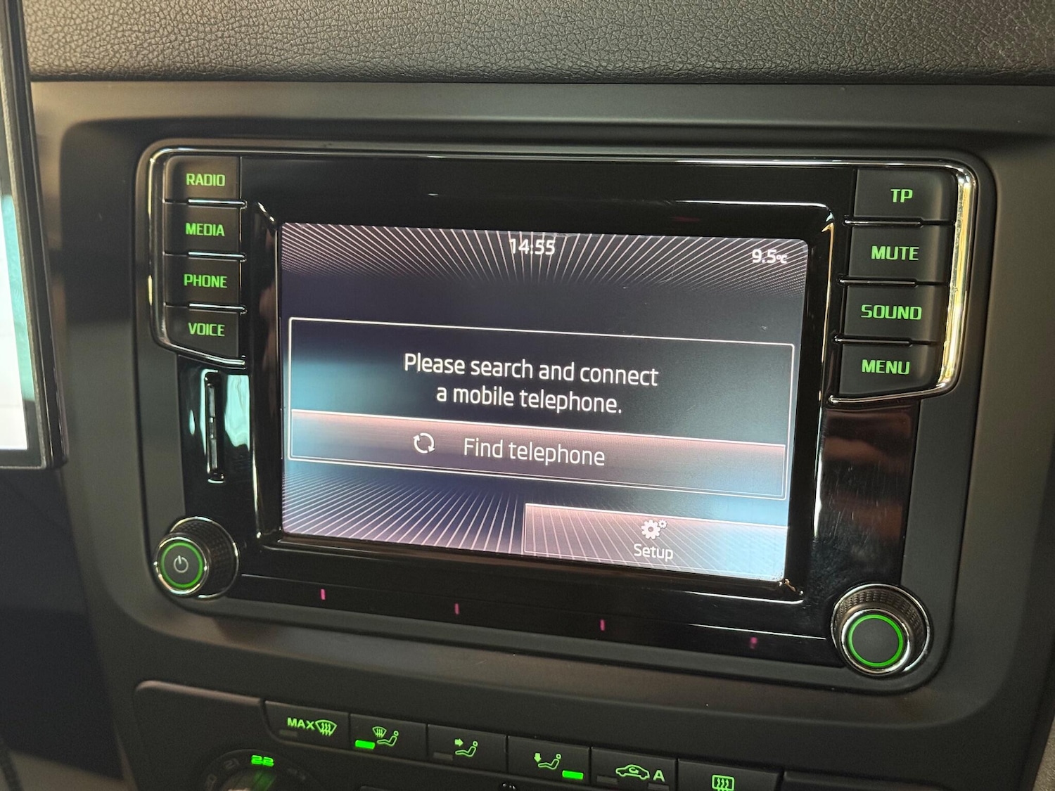 Used Skoda Yeti 2015 for sale - 77115918: Photo 32