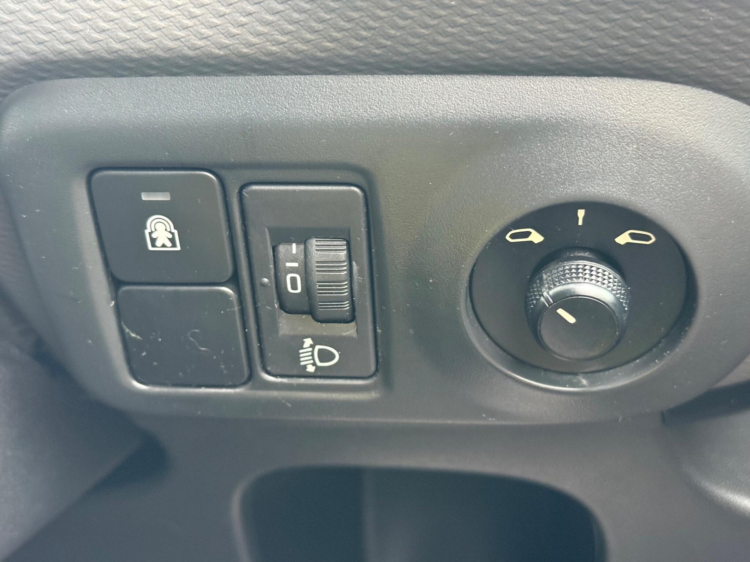 Used Citroen C4 Cactus 2015 for sale - 77524435: Photo 36