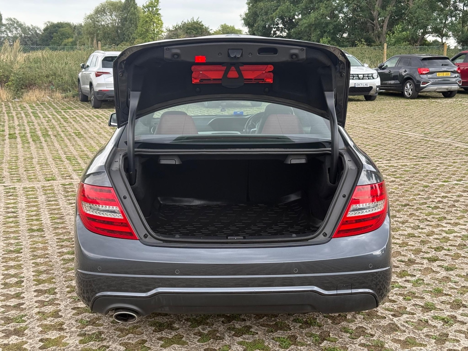 Vehicle 44