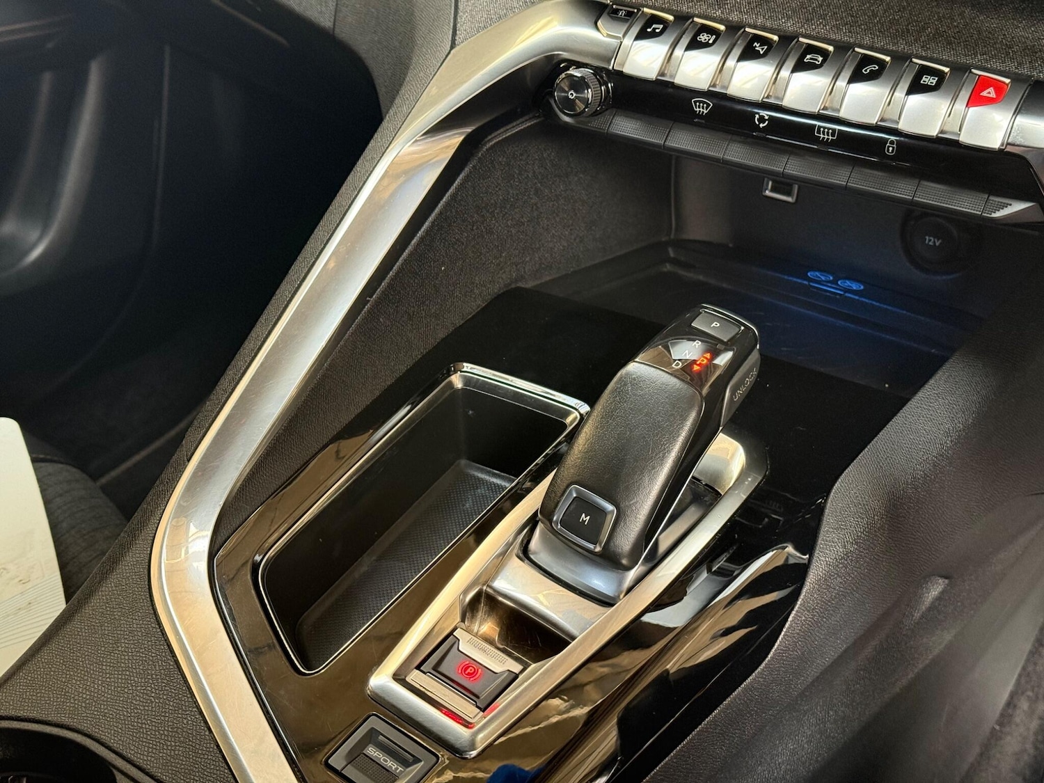 Used Peugeot 3008 2017 for sale - 78116089: Photo 33