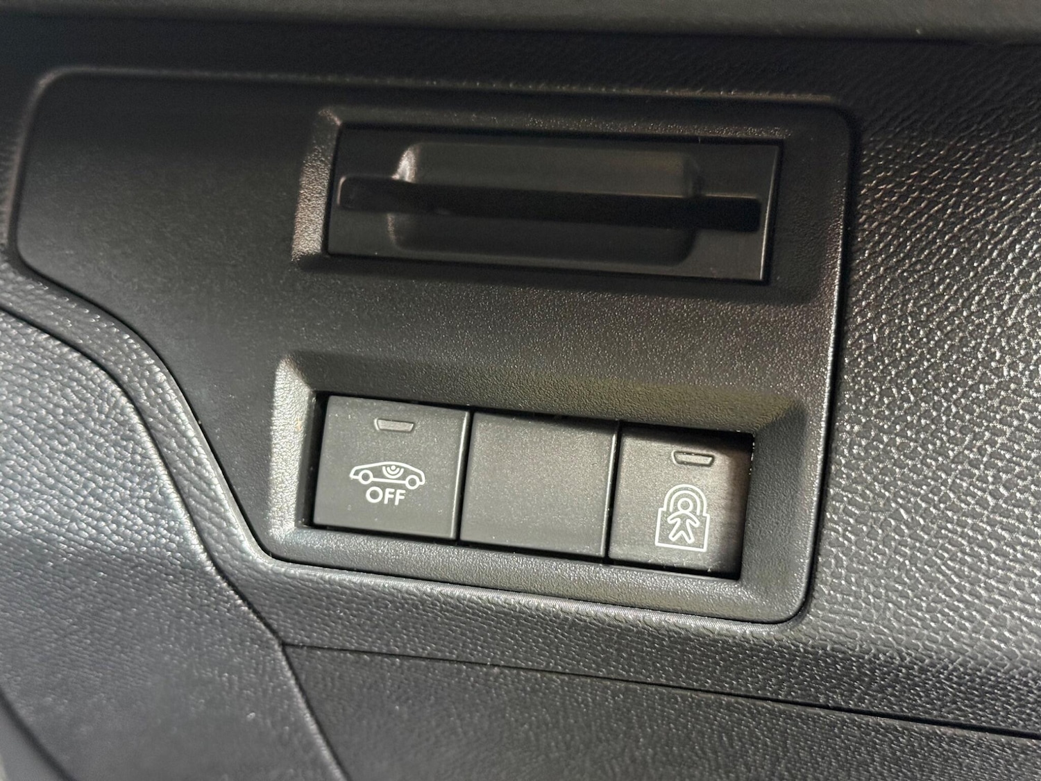 Used Peugeot 3008 2017 for sale - 78116089: Photo 34