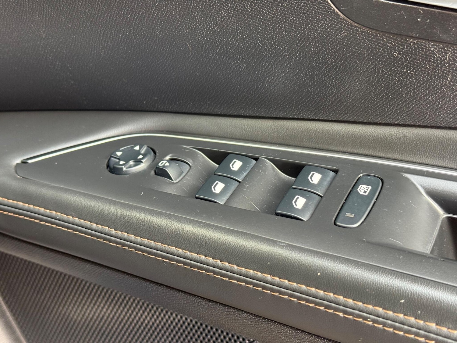 Used Peugeot 3008 2017 for sale - 78116089: Photo 36