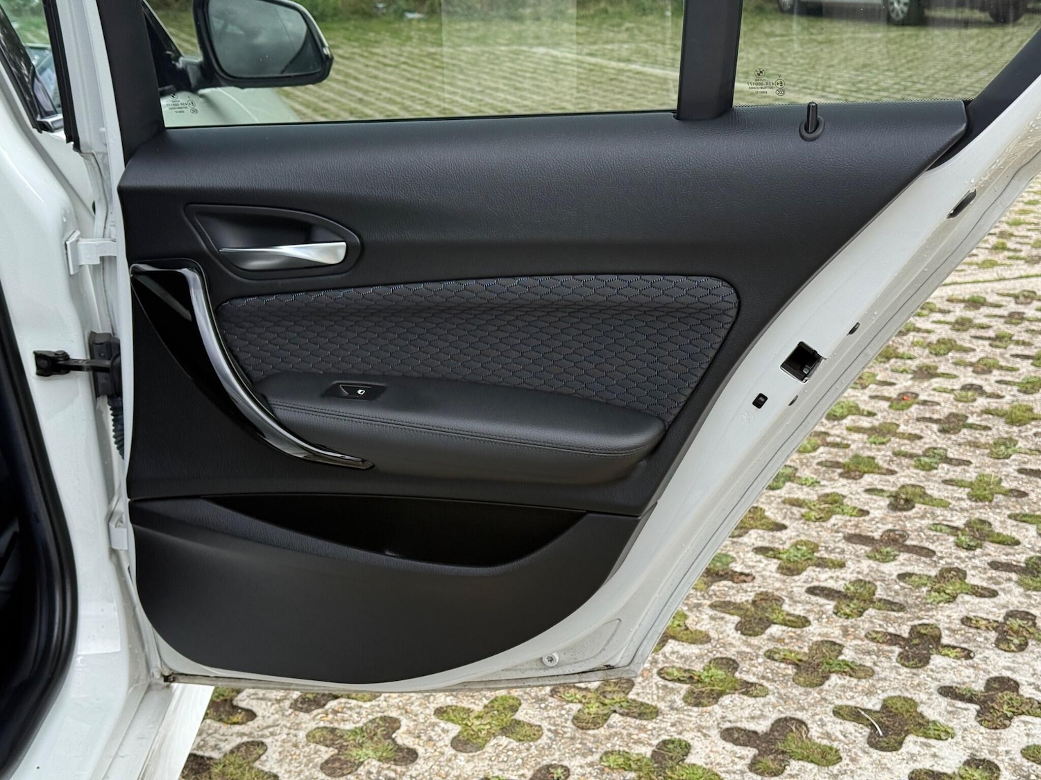 Vehicle 44