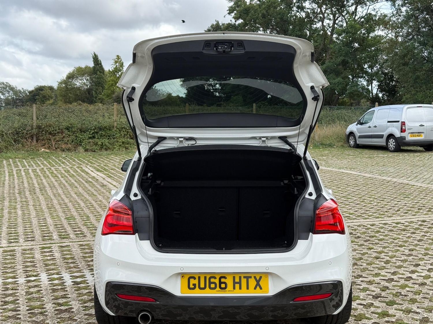 Vehicle 48