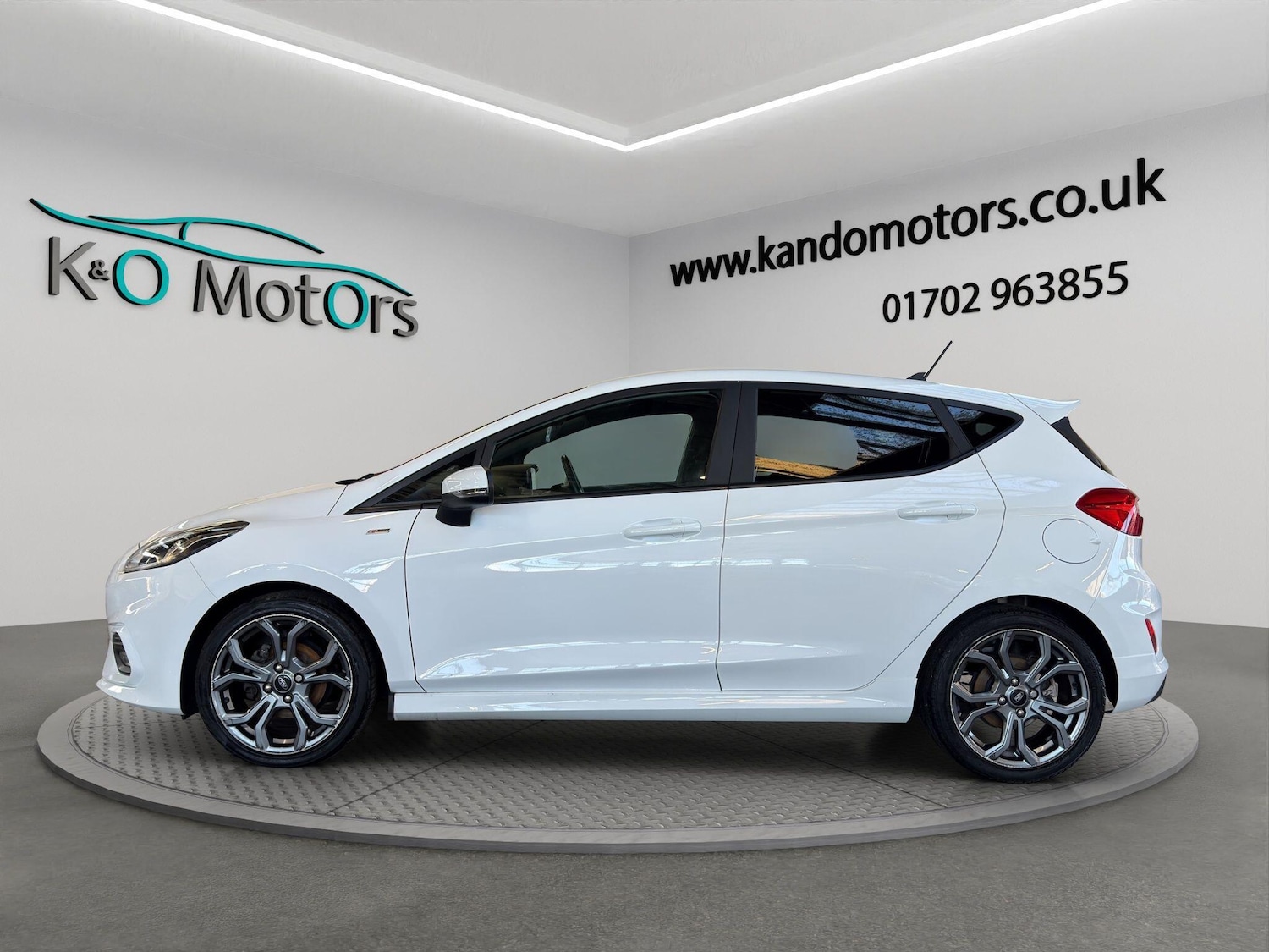 Used Ford Fiesta 2020 for sale - 77115902: Photo 3
