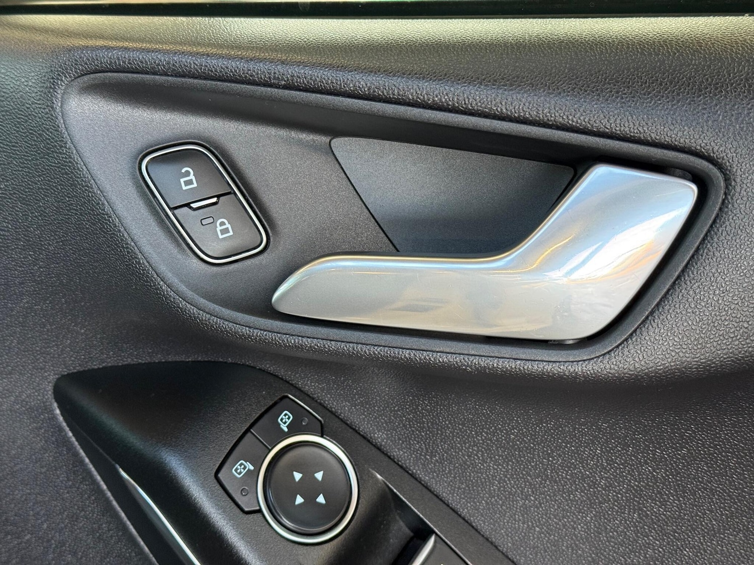 Used Ford Fiesta 2020 for sale - 77115902: Photo 38