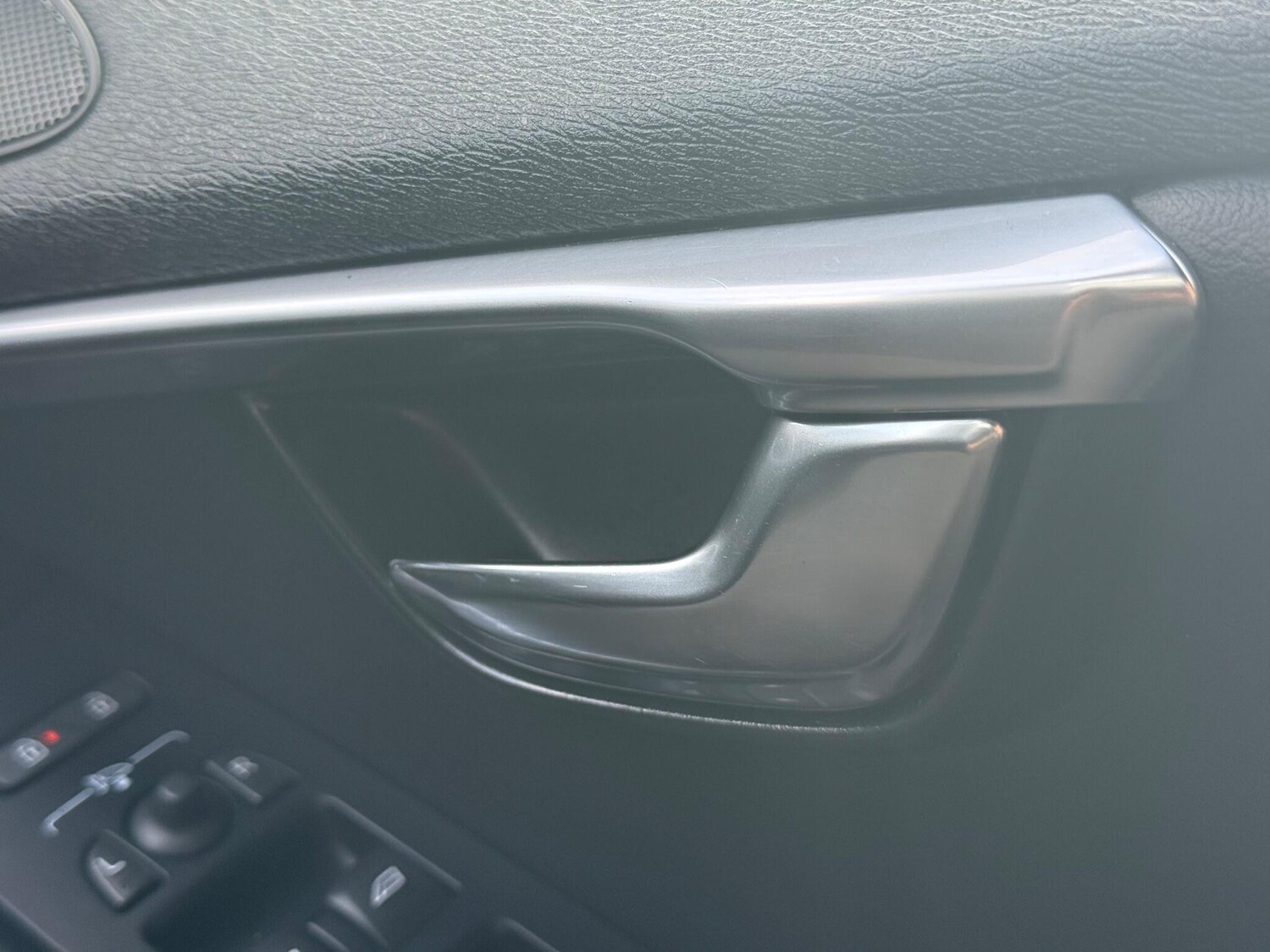 Used Volvo V40 2018 for sale - 76031973: Photo 36